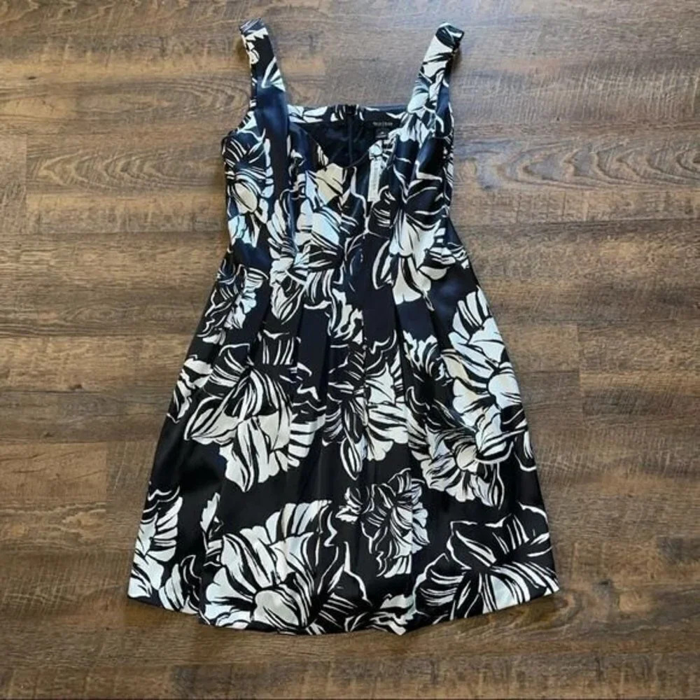 WHBM Satin Floral Pleated Fit & Flare Dress Sz 14